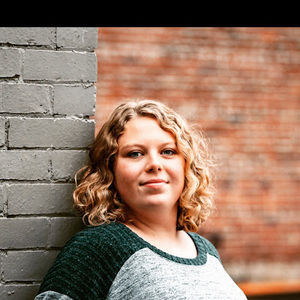 Meet your Posher, Aja